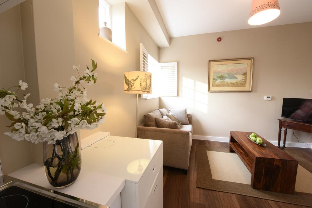 Woodstock Suites Charlton  Zewnętrze zdjęcie
