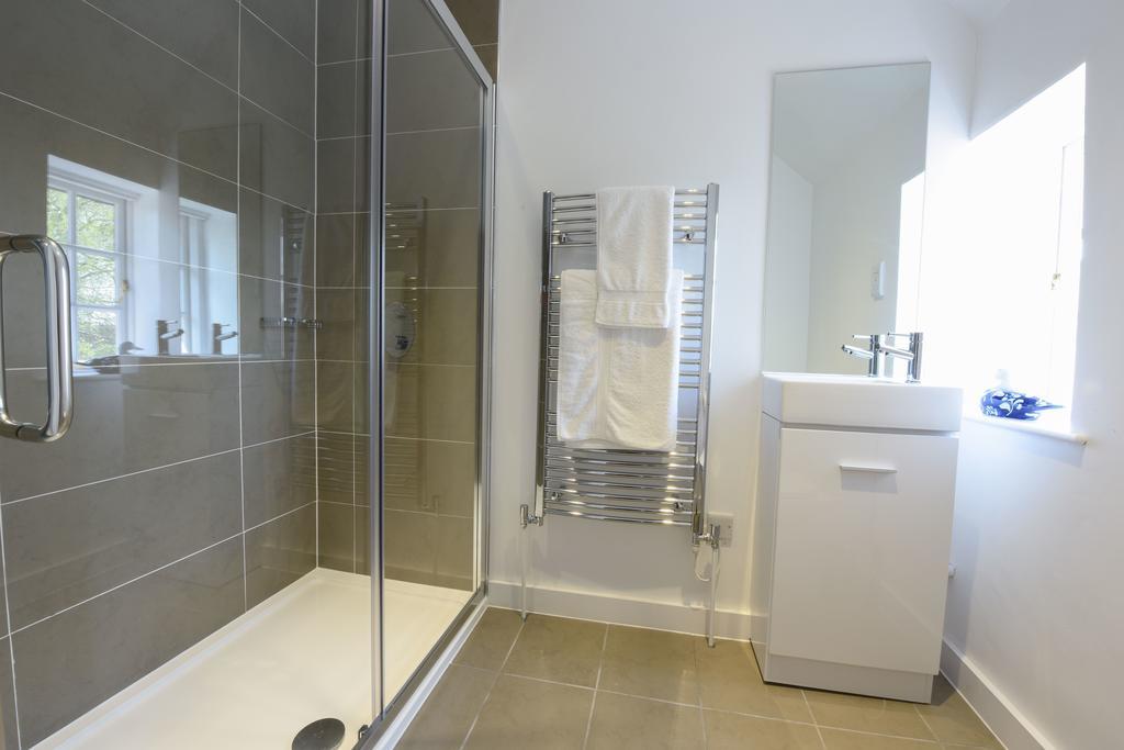 Woodstock Suites Charlton  Zewnętrze zdjęcie
